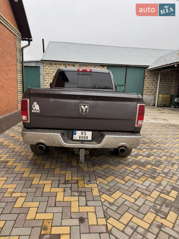 Пикап Dodge RAM 1500 2015 в Софиевке
