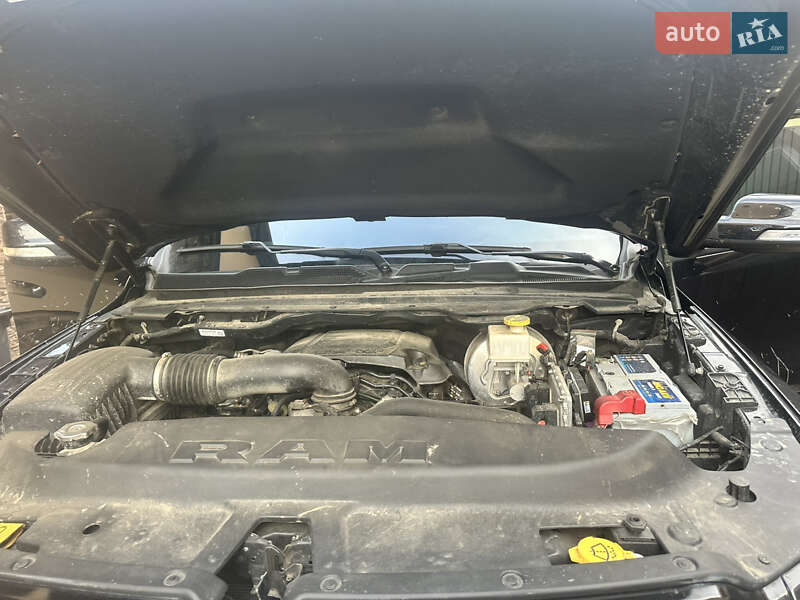 Пикап Dodge RAM 1500 2018 в Тячеве