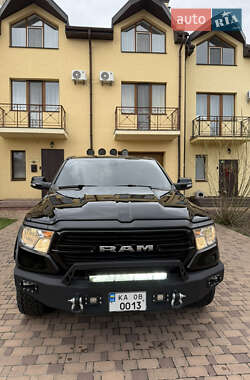 Пікап Dodge RAM 1500 2021 в 