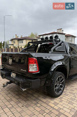 Пікап Dodge RAM 1500 2021 в 