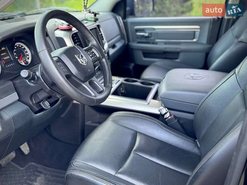 Пікап Dodge RAM 1500 2014 в Дніпрі