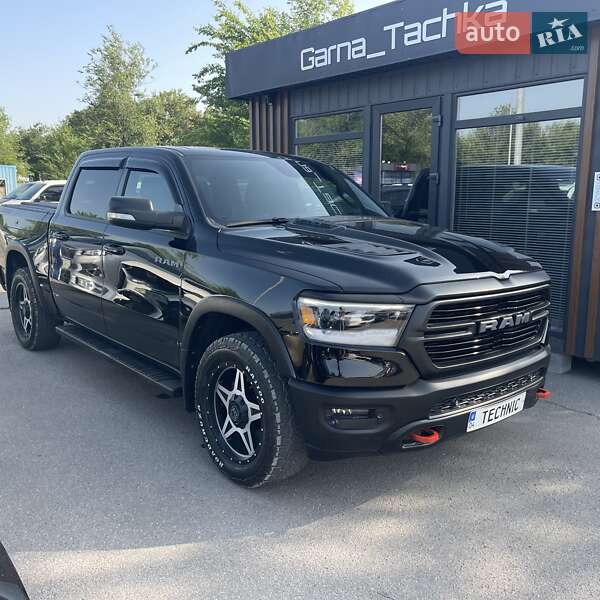 Пикап Dodge RAM 1500 2020 в 