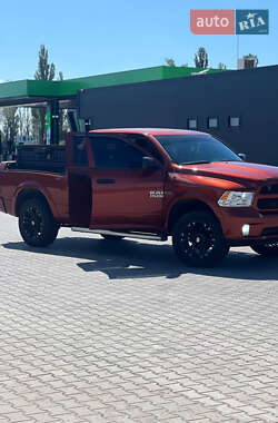 Пикап Dodge RAM 1500 2013 в 