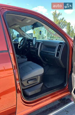 Пикап Dodge RAM 1500 2013 в 