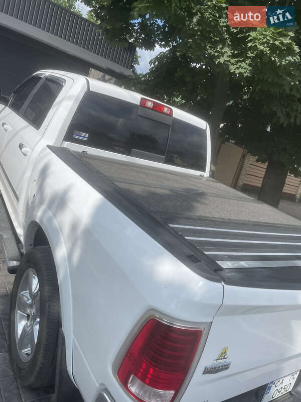 Пикап Dodge RAM 1500 2015 в Черкассах