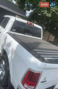 Пикап Dodge RAM 1500 2015 в 