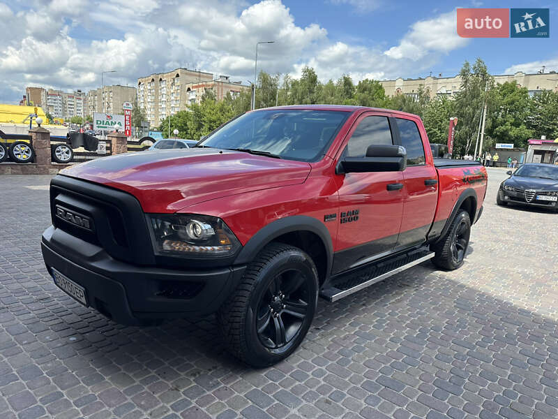 Dodge RAM 1500 2021