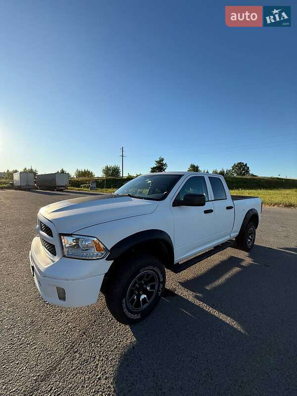 Пикап Dodge RAM 1500 2015 в Львове