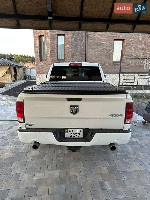 Пикап Dodge RAM 1500 2017 в Киеве