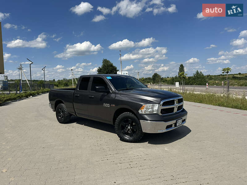 Пикап Dodge RAM 1500 2015 в Львове