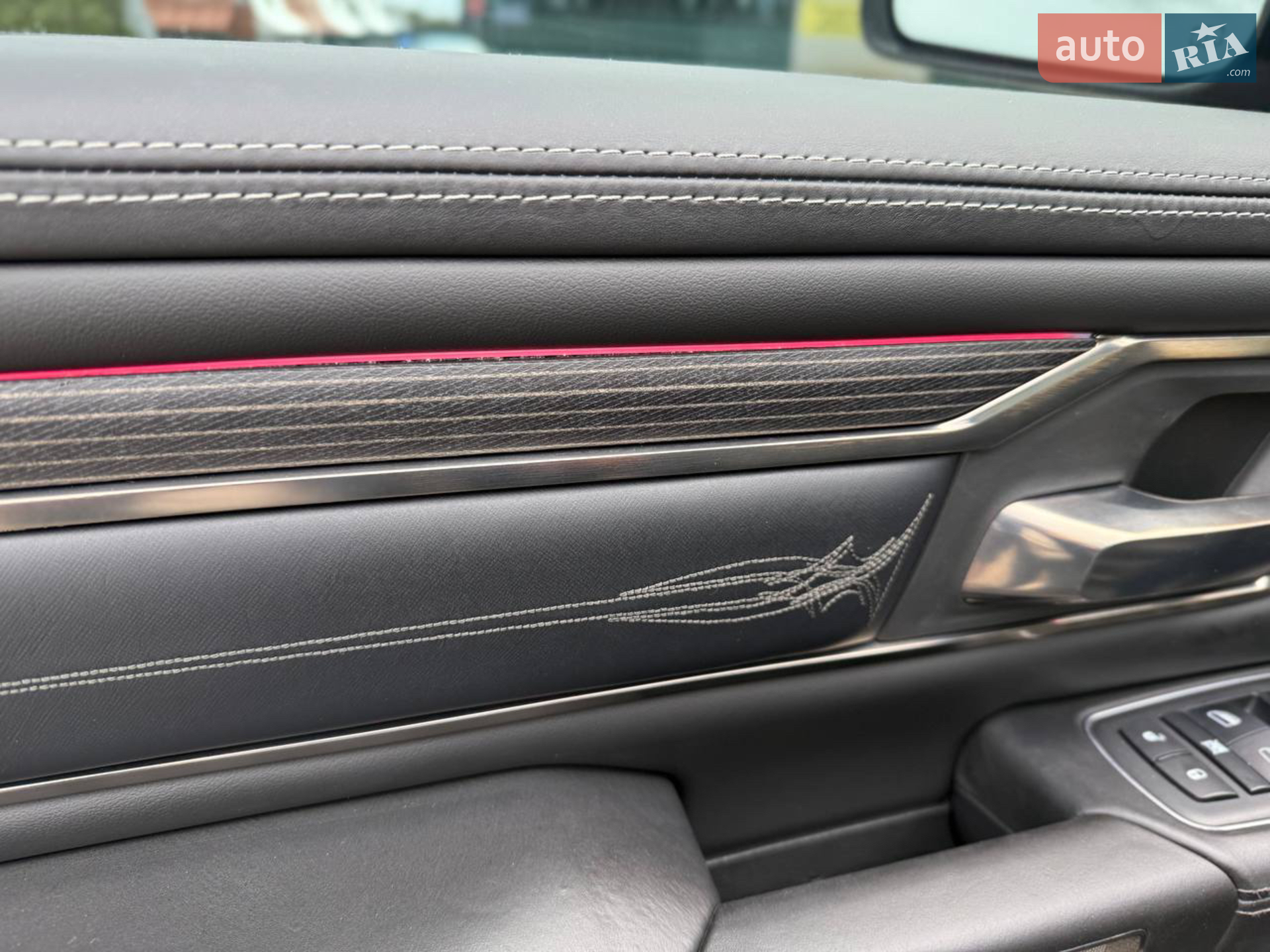 2019 Dodge RAM - мініатюра 4