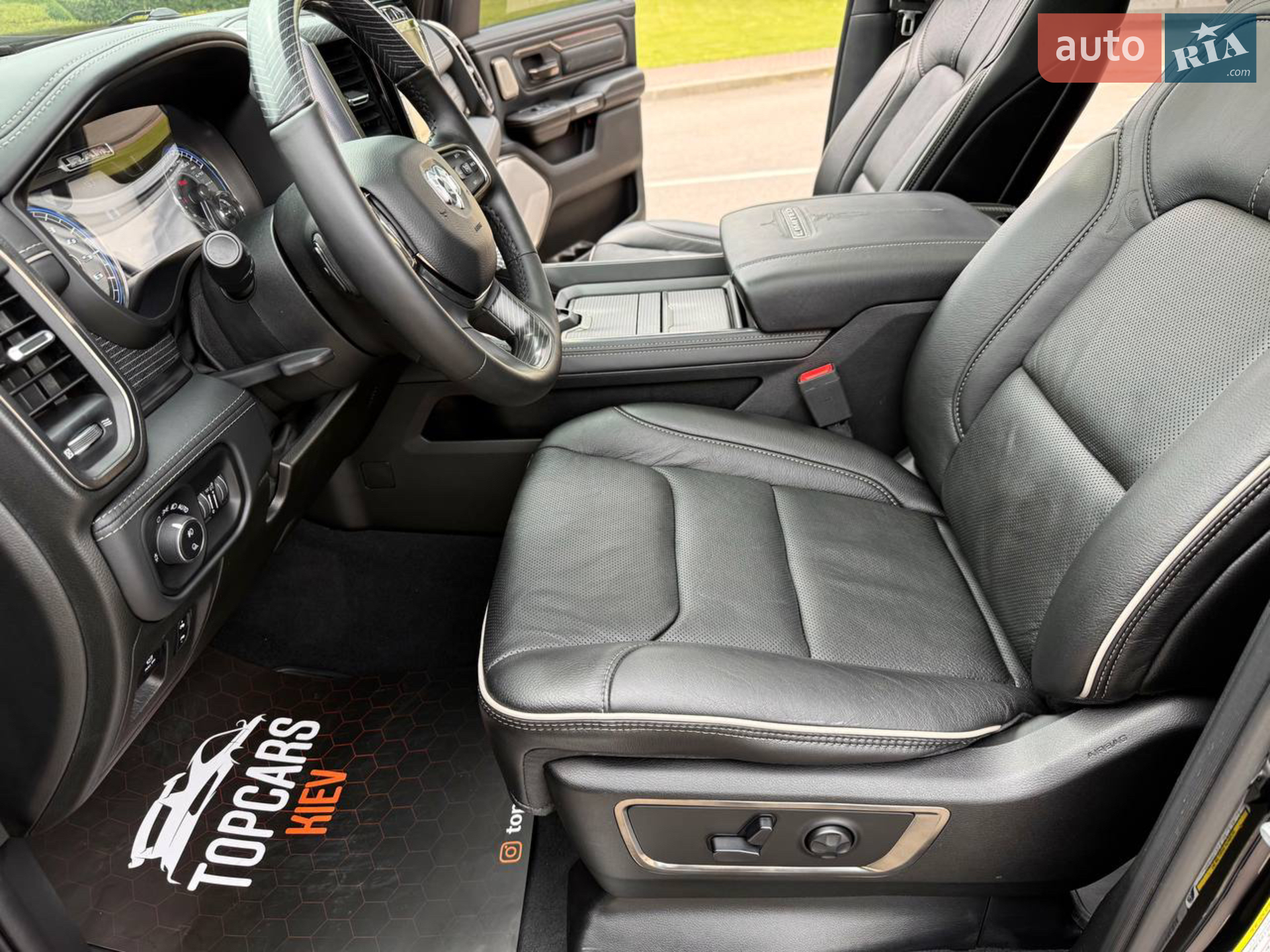 2019 Dodge RAM - мініатюра 11