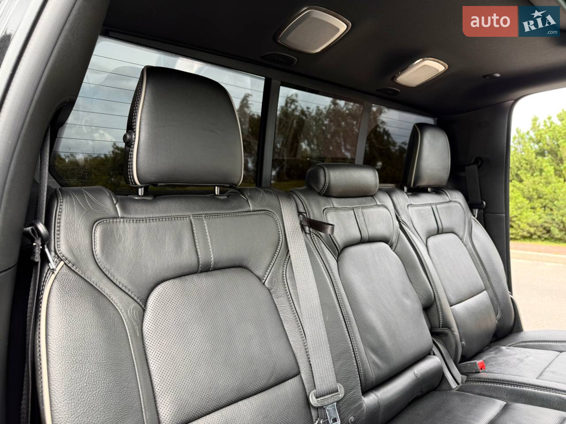 2019 Dodge RAM - мініатюра 23