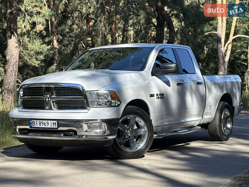 Dodge RAM 1500 2013