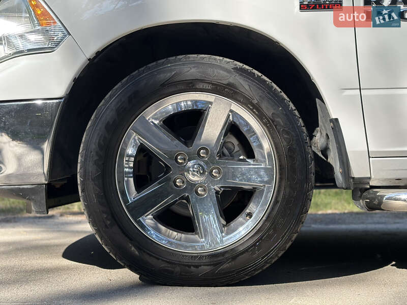 Пикап Dodge RAM 1500 2013 в Киеве