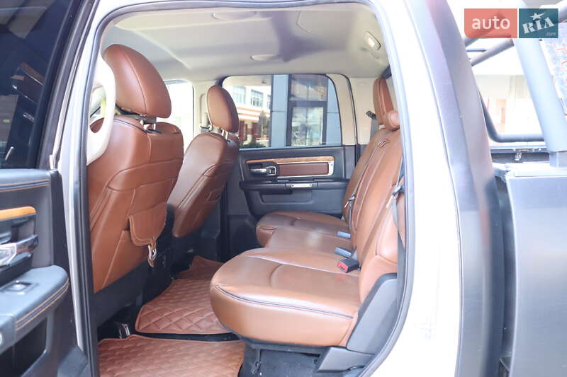 Пикап Dodge RAM 1500 2016 в Львове фото 47 Пикап Dodge RAM 1500 2016 в Львове