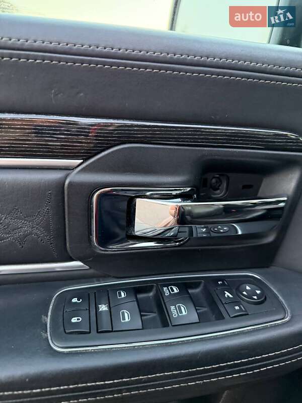 Пикап Dodge RAM 1500 2017 в Львове