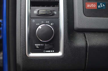 Пикап Dodge RAM 1500 2016 в 