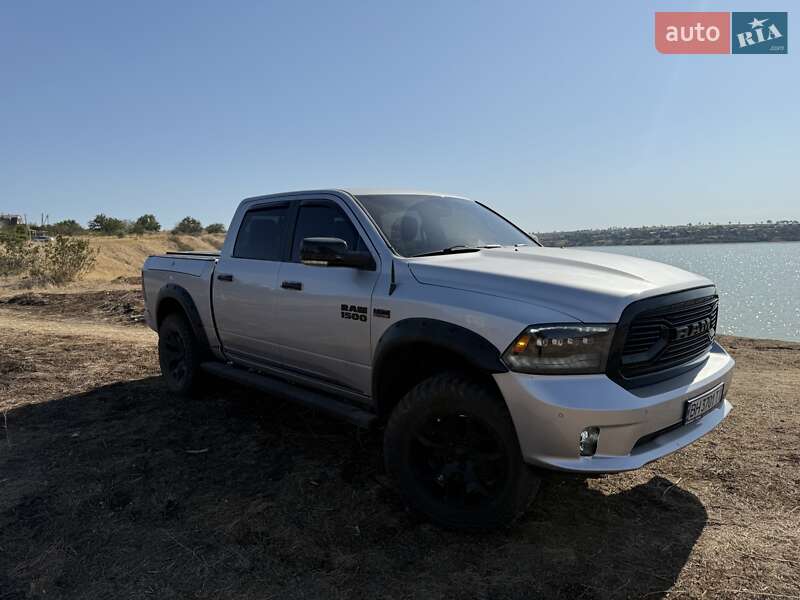 Пикап Dodge RAM 1500 2015 в Одессе фото 3 Пикап Dodge RAM 1500 2015 в Одессе
