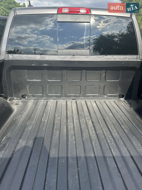 Пикап Dodge RAM 1500 2015 в Измаиле