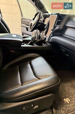 Пікап Dodge RAM 1500 2021 в 