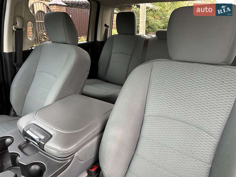 Пикап Dodge RAM 1500 2016 в Белой Церкви фото 28 Пикап Dodge RAM 1500 2016 в Белой Церкви