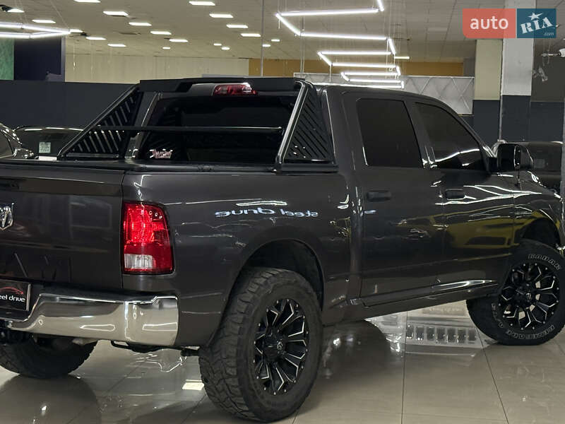 Пикап Dodge RAM 1500 2014 в Николаеве