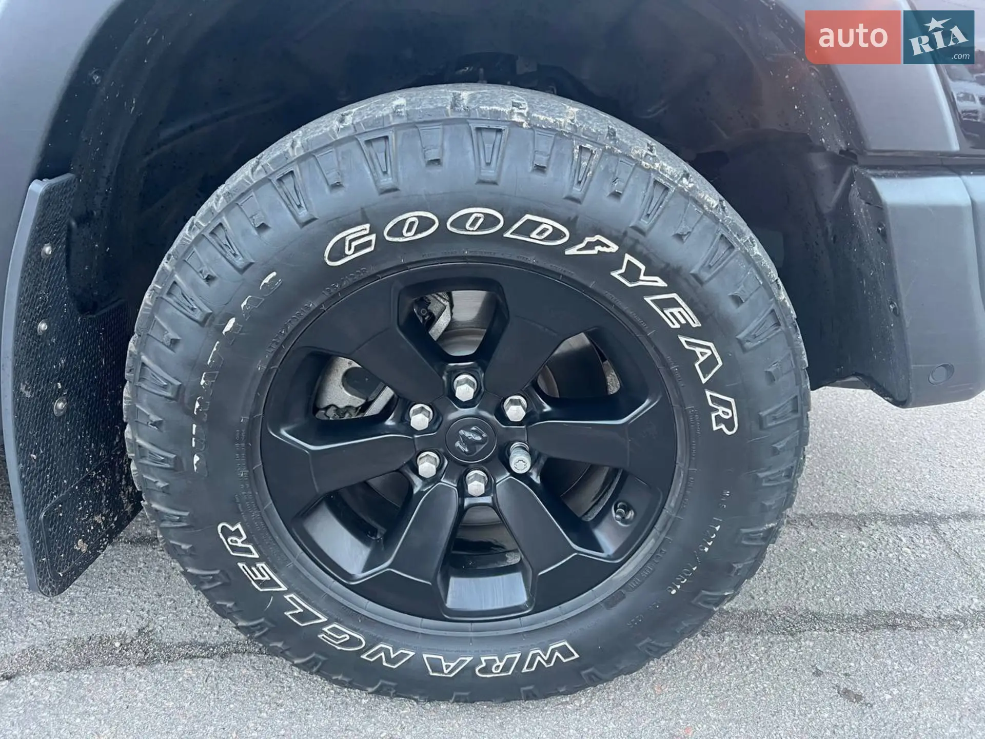 2020 Dodge RAM - мініатюра 28