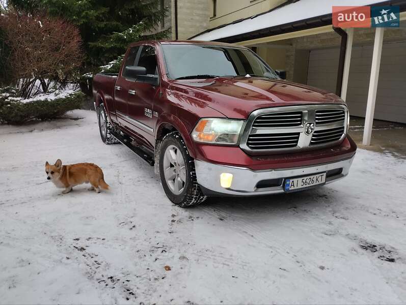 Dodge RAM 1500 2016