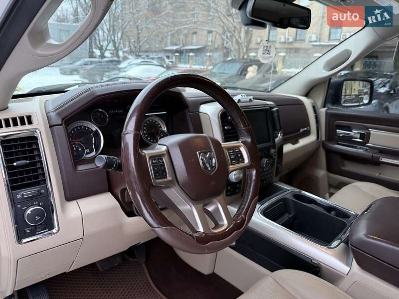 Пикап Dodge RAM 1500 2017 в Киеве