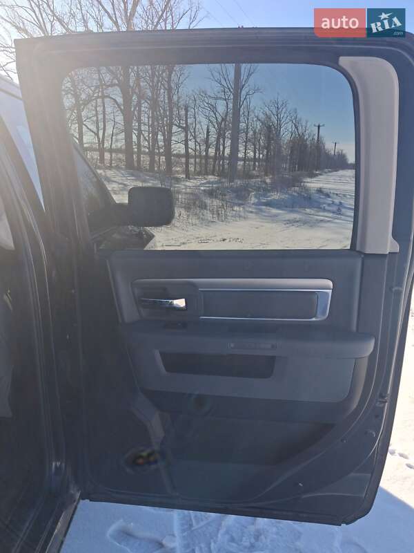 Пікап Dodge RAM 1500 2018 в Кропивницькому