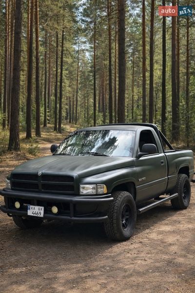 Пікап Dodge RAM 1500 2000 в Києві