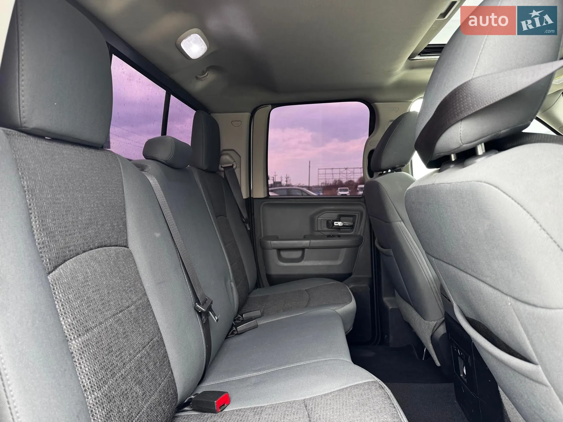 2015 Dodge RAM - мініатюра 24