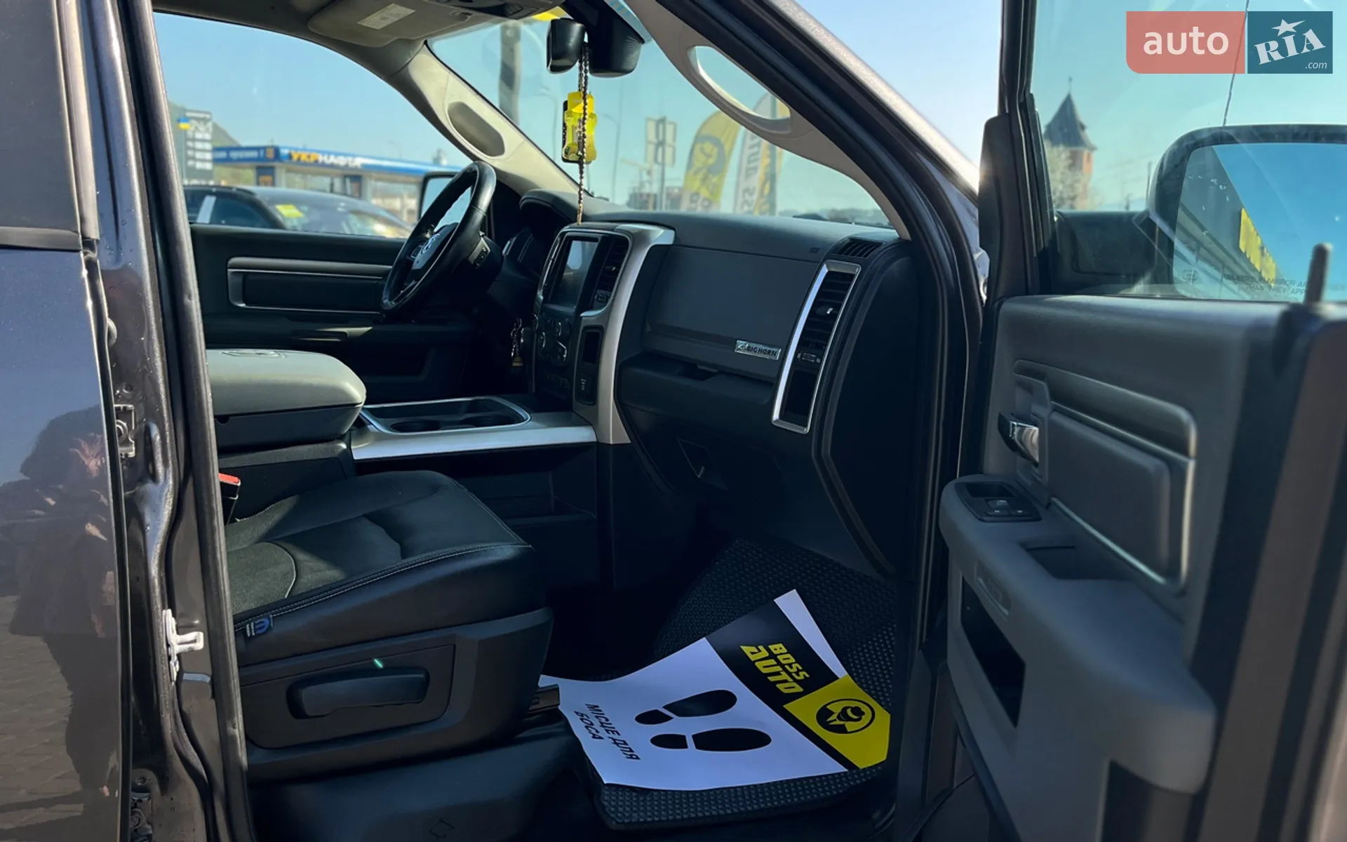 2016 Dodge RAM - мініатюра 23