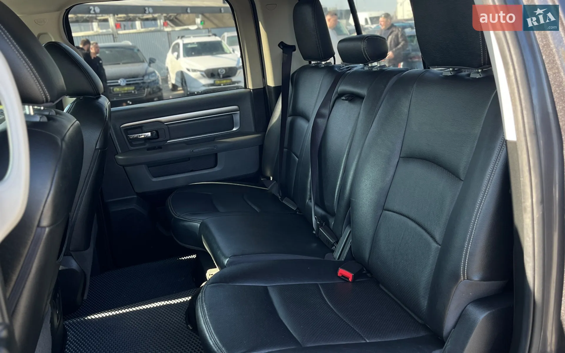 2016 Dodge RAM - мініатюра 27