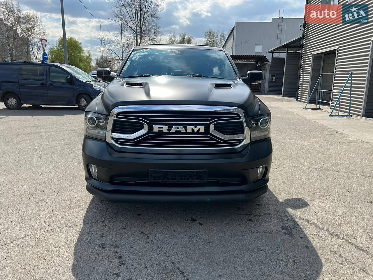 2014 Dodge RAM - мініатюра 11