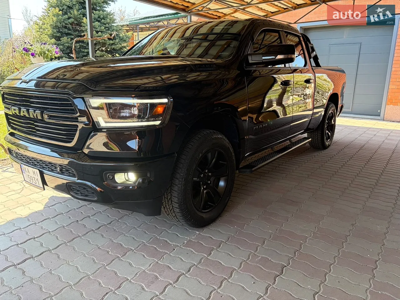 2021 Dodge RAM - мініатюра 3