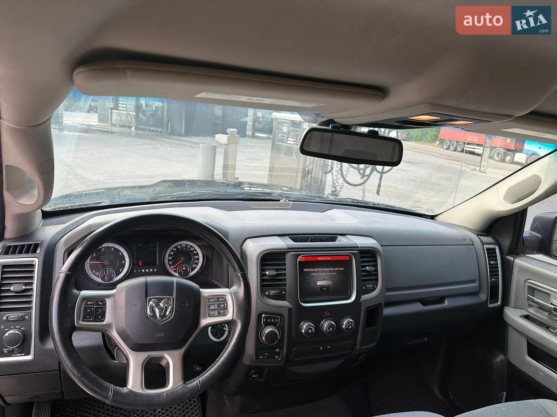 2015 Dodge RAM - мініатюра 11