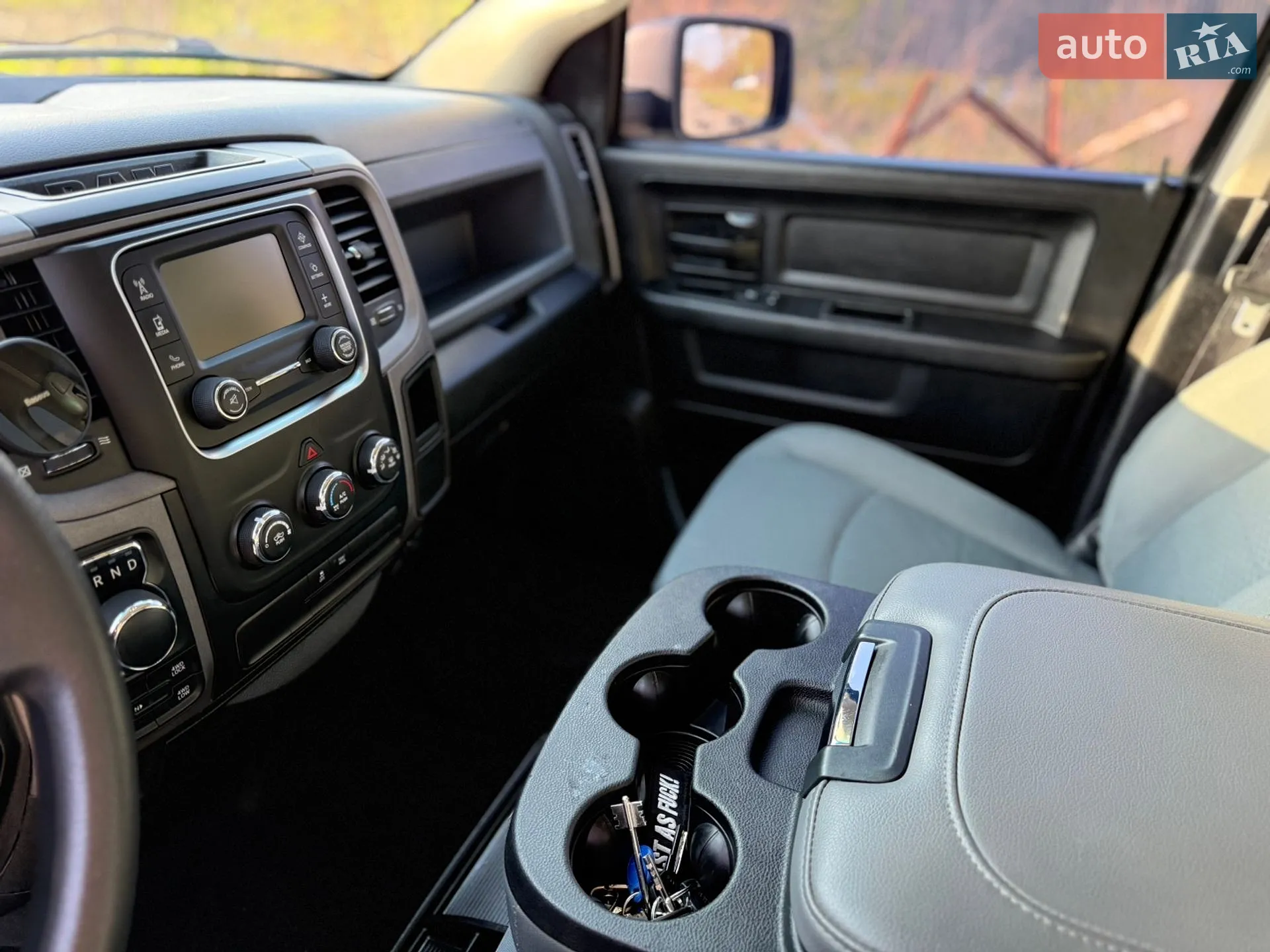 2017 Dodge RAM - мініатюра 26