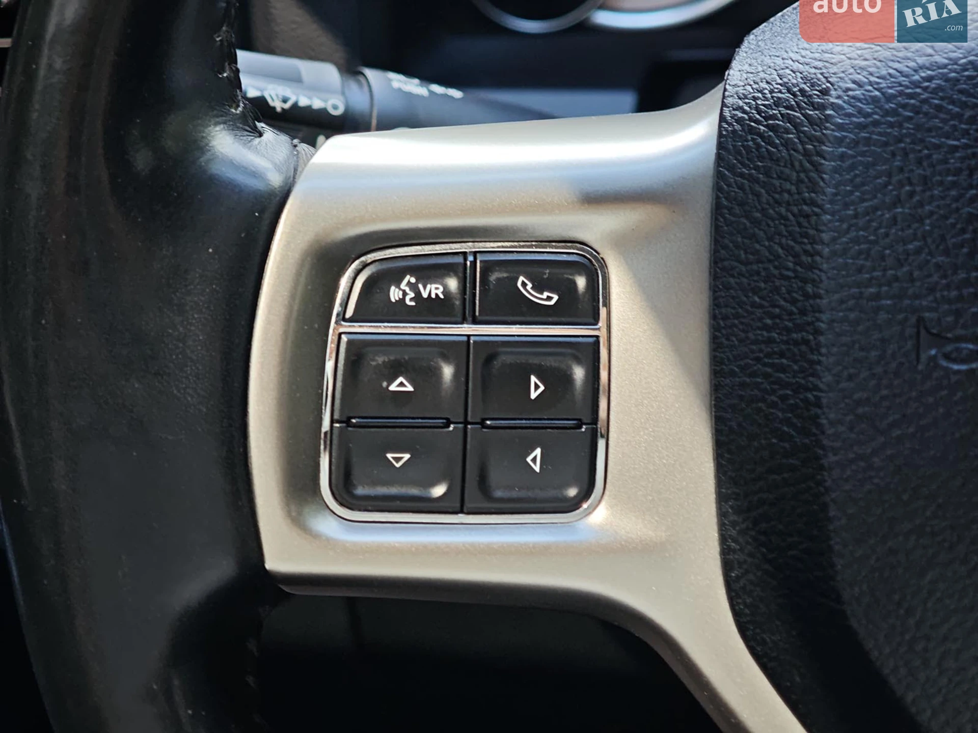 2018 Dodge RAM - мініатюра 36