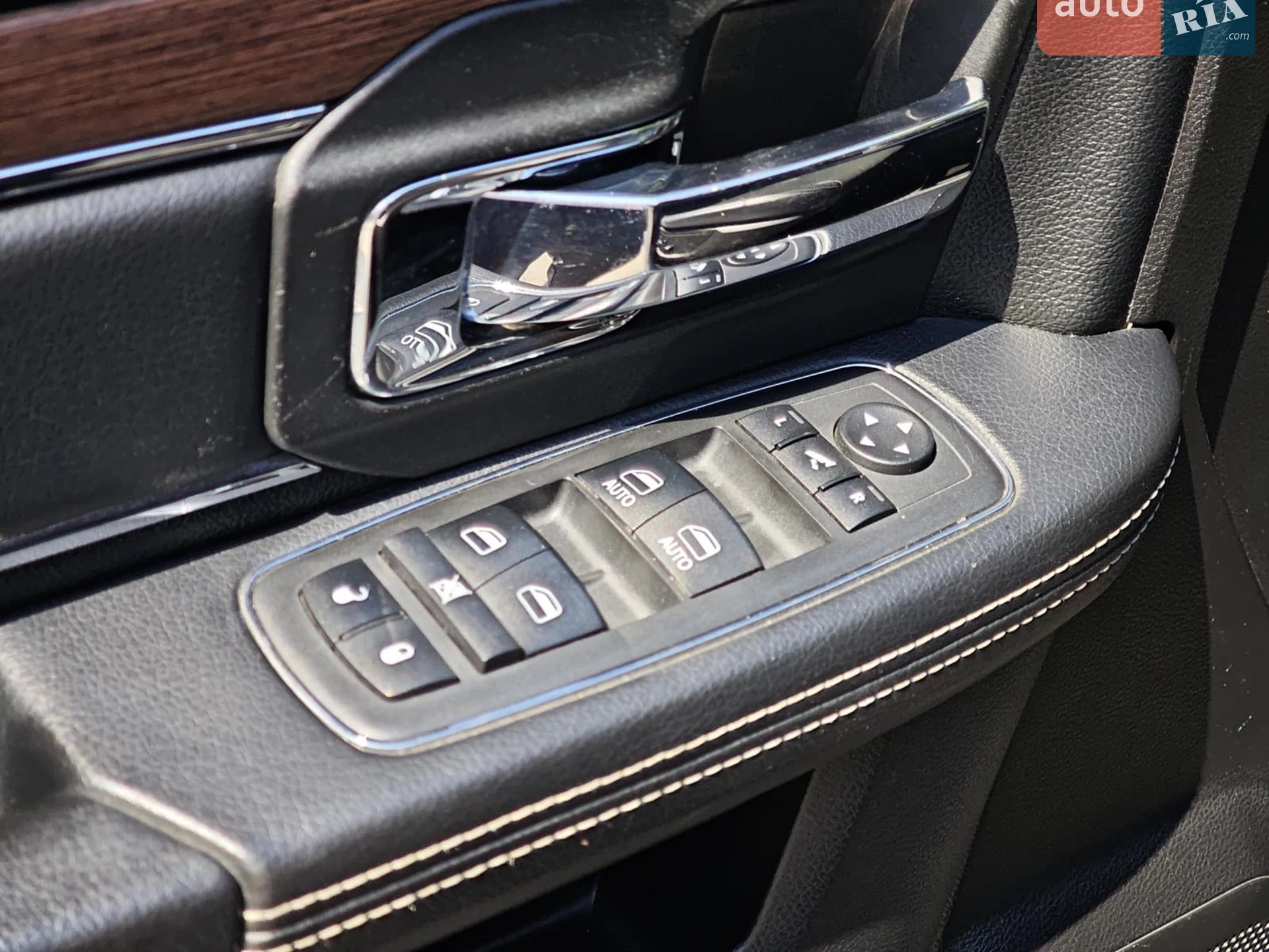 2018 Dodge RAM - мініатюра 34