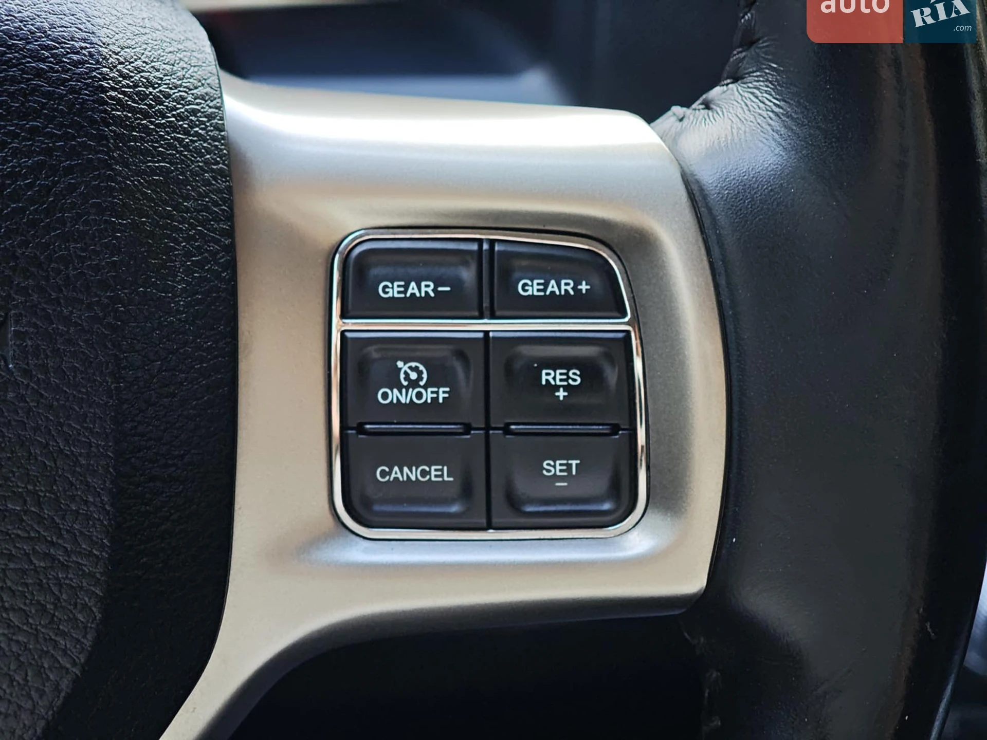 2018 Dodge RAM - мініатюра 37