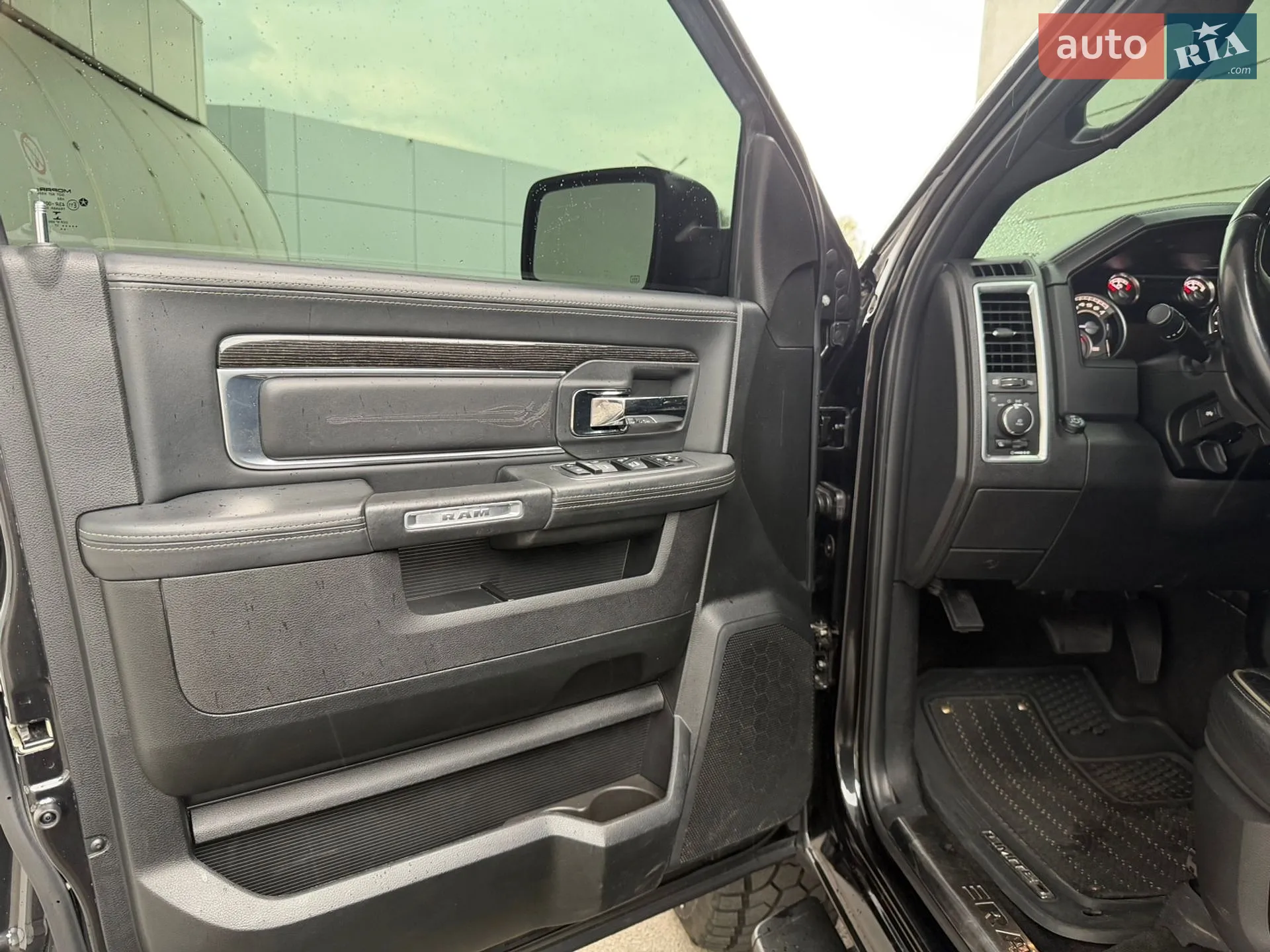 2017 Dodge RAM - мініатюра 11