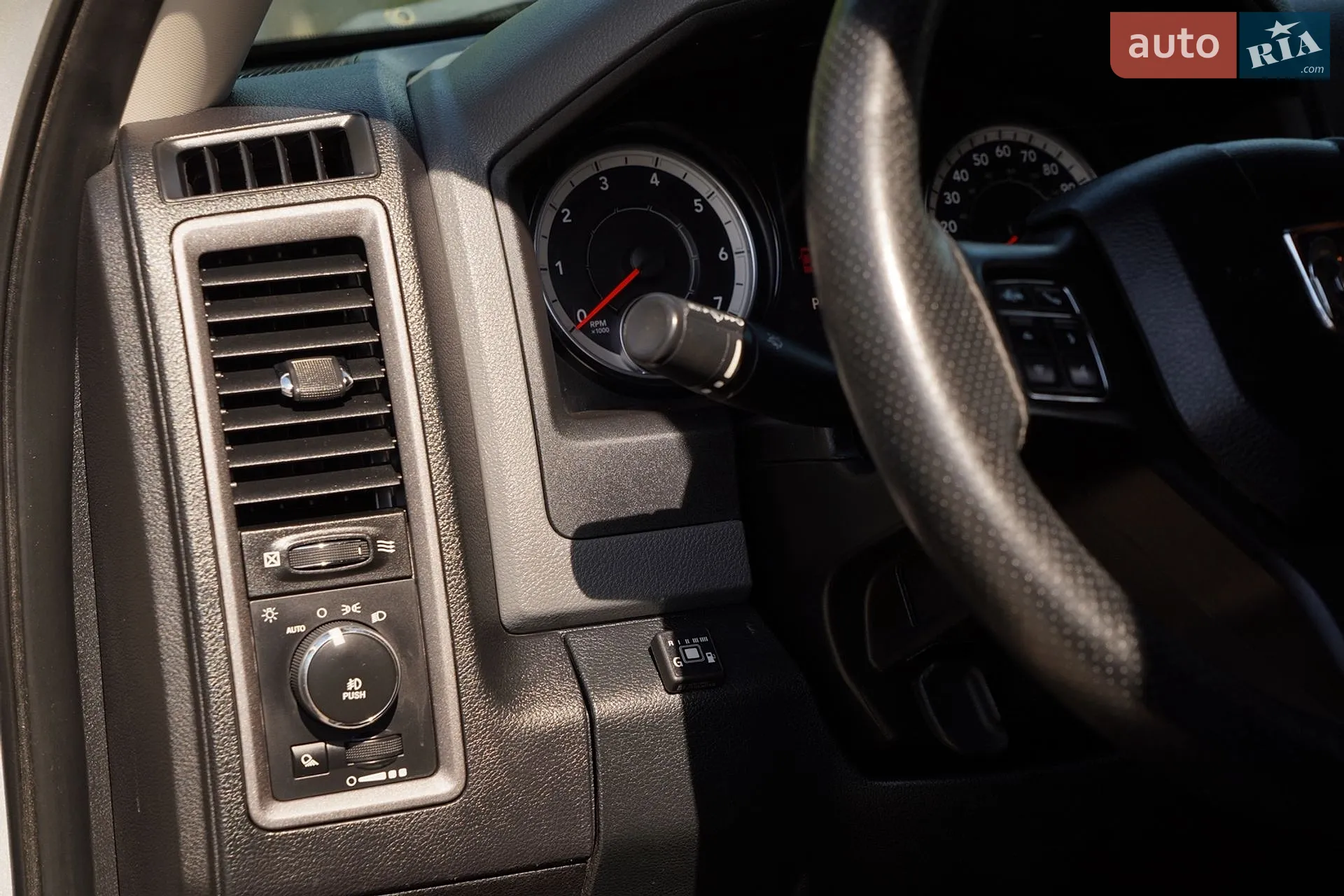 2016 Dodge RAM - мініатюра 18
