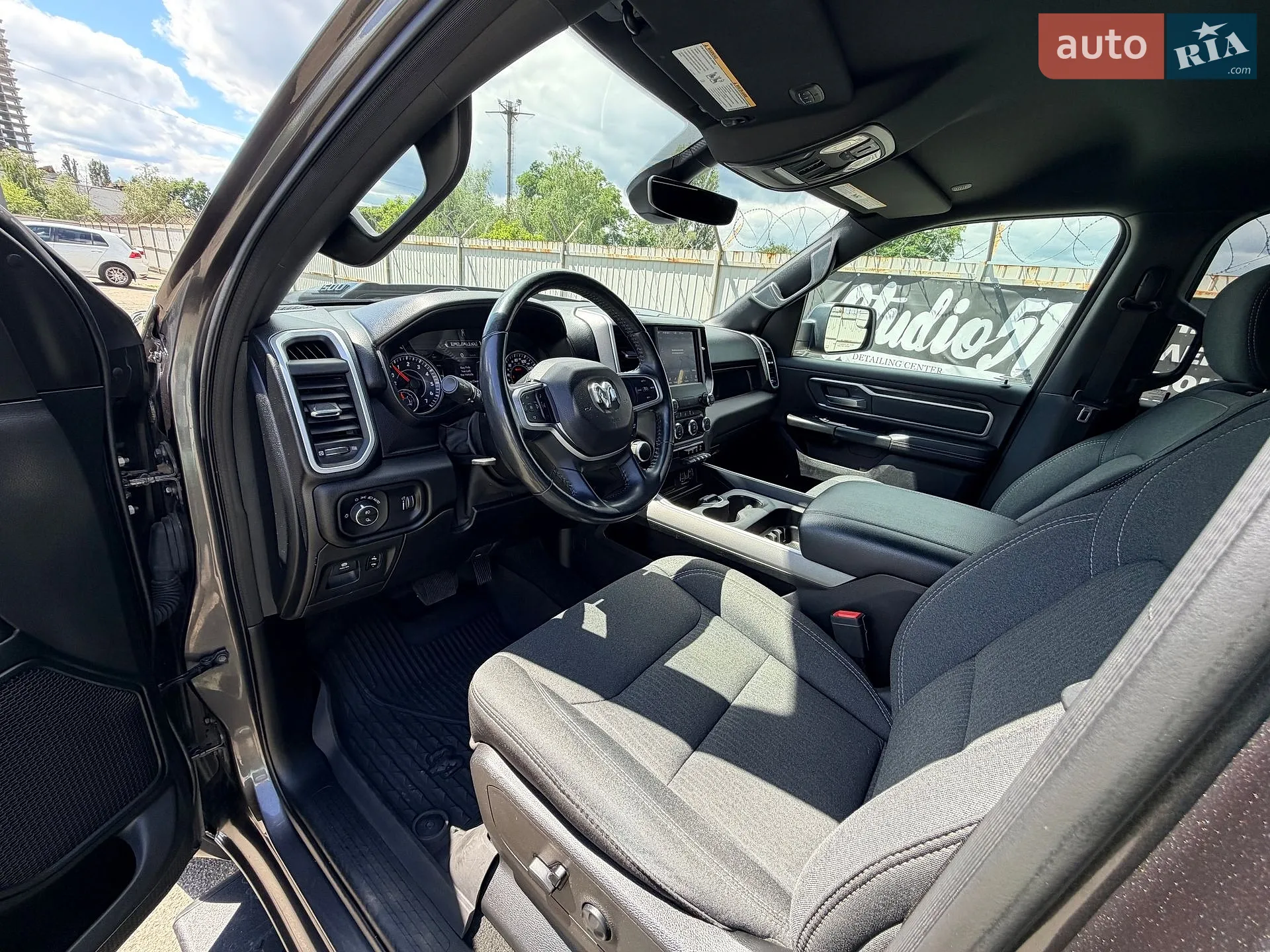 2020 Dodge RAM - мініатюра 40