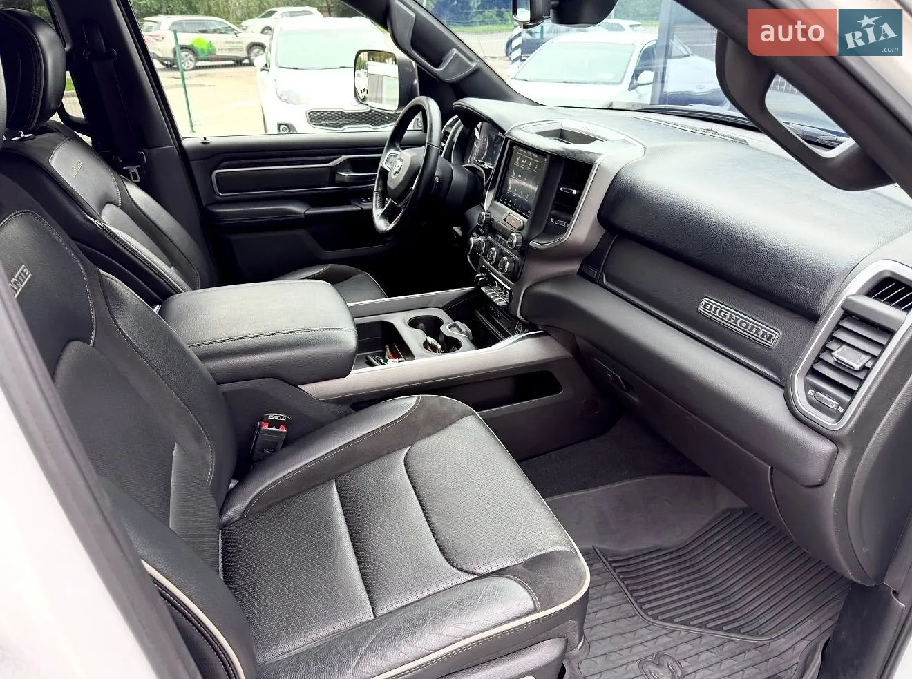 2019 Dodge RAM - мініатюра 33