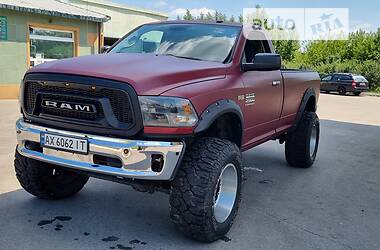 Пикап Dodge RAM 2500 2015 в Краснограде