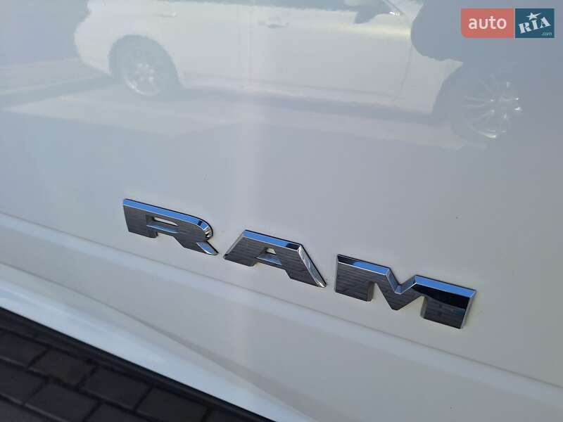 Пікап Dodge RAM 2500 2019 в Вінниці