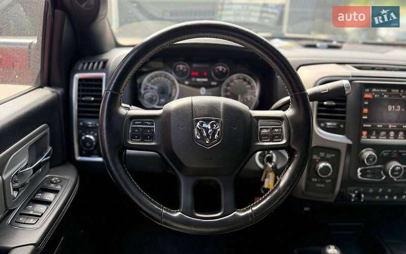 Пикап Dodge RAM 2500 2017 в Черновцах