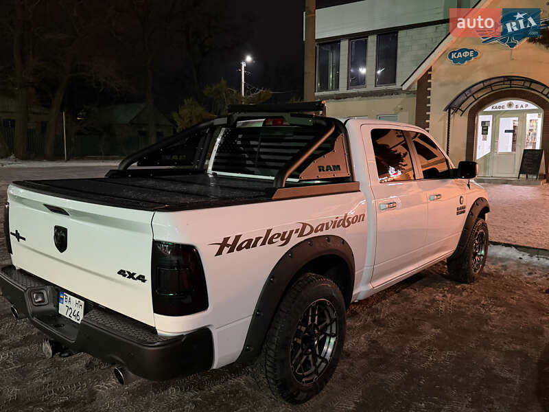 Грузопассажирский фургон Dodge RAM 2500 2015 в Кропивницком фото 3 Грузопассажирский фургон Dodge RAM 2500 2015 в Кропивницком